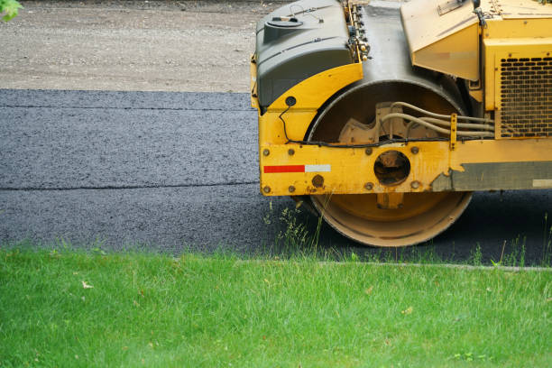 Best Driveway Paving Contractor  in South Wenatchee, WA
